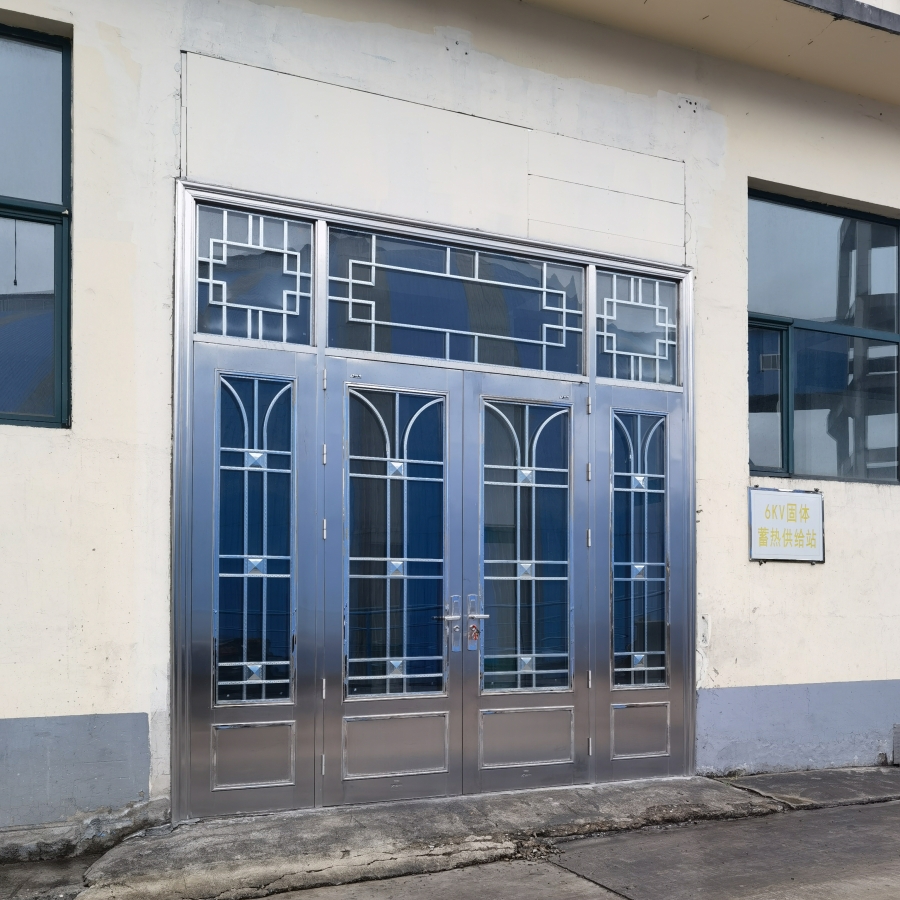 山西長治紅山煤業礦井通風加熱用固體蓄熱電鍋爐(圖1)